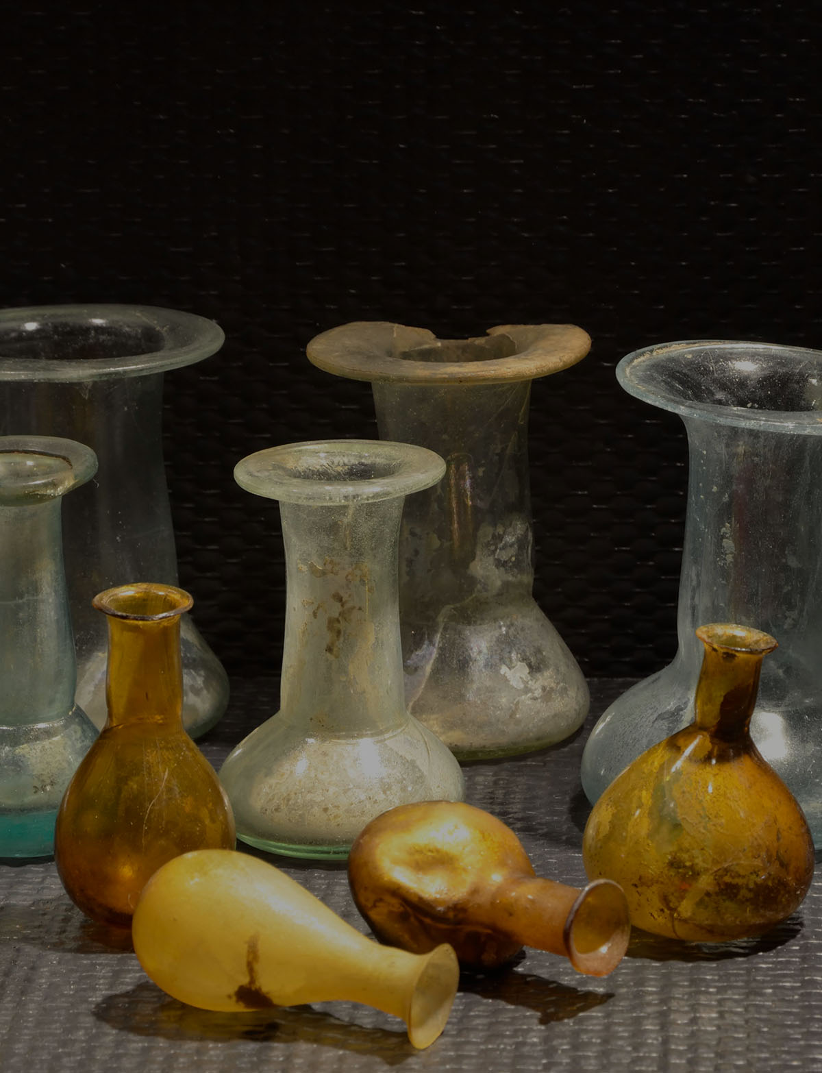 Glass balsam containter - Francesco di Toppo
Di Toppo Collection