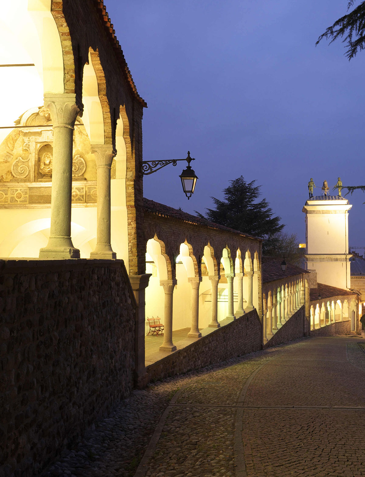 Schloss von Udine - Säulengang des Lippomano